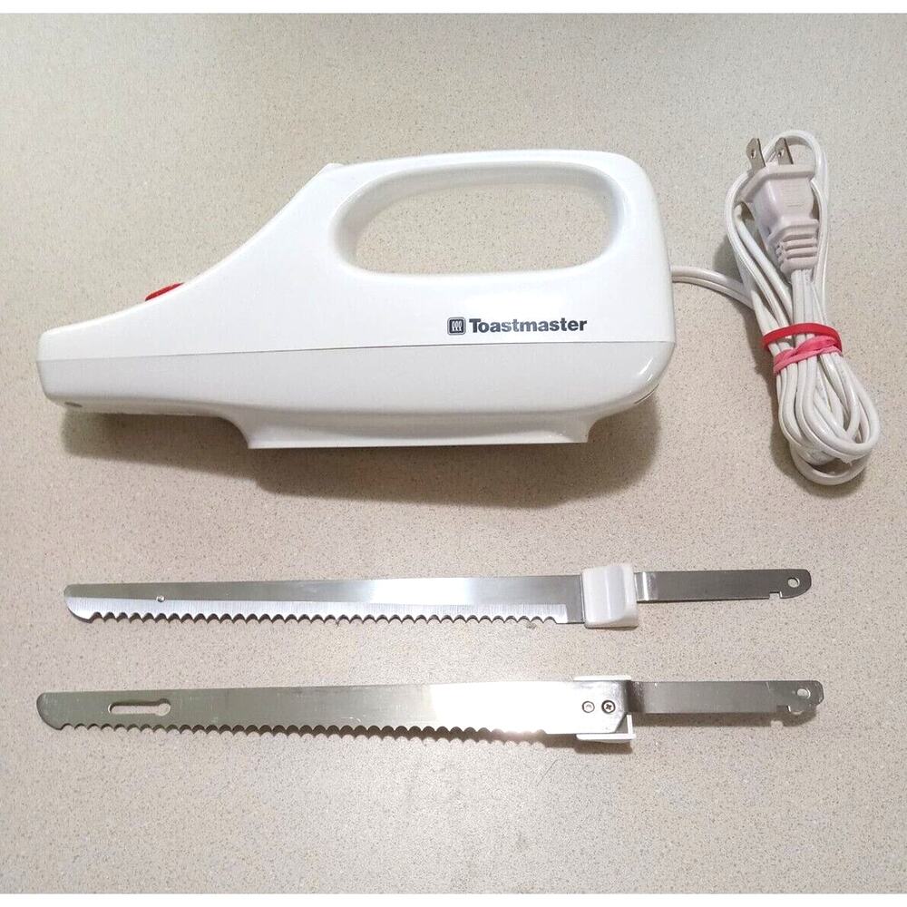 Vintage Toastmaster Electric Carving Knife Model 6110 In Box Cleaned & Sanitized